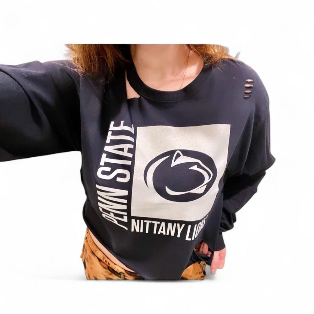 Champion Women's Black and Navy Shirt long sleeve penn state